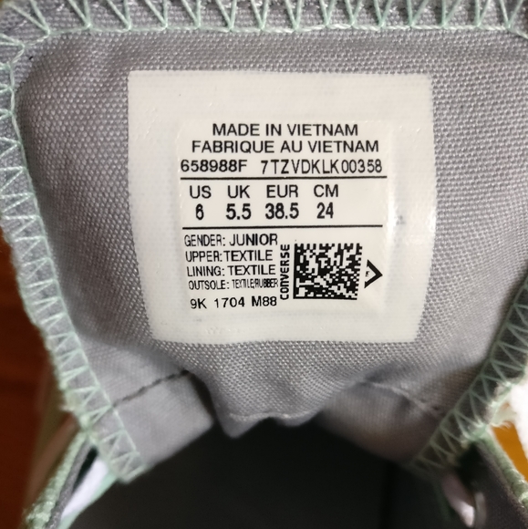 New with Box Mint Green Converse All Star Low Top Juniors Unisex 6 - Picture 2 of 10